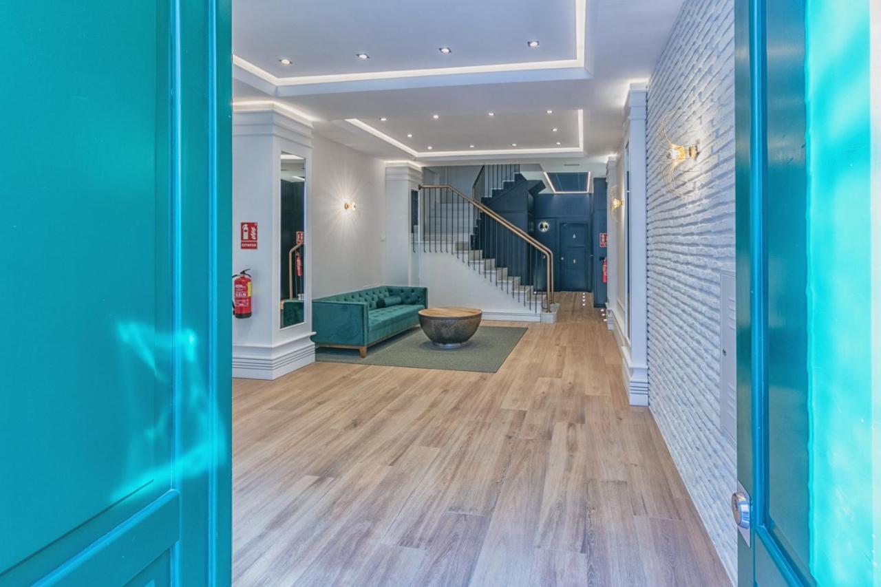 Livemalaga Centro Suites Ngoại thất bức ảnh
