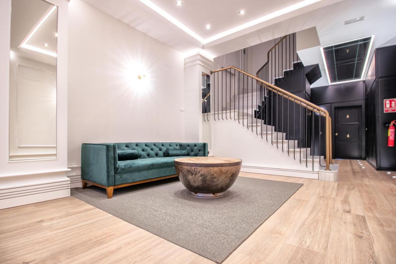 Livemalaga Centro Suites Ngoại thất bức ảnh