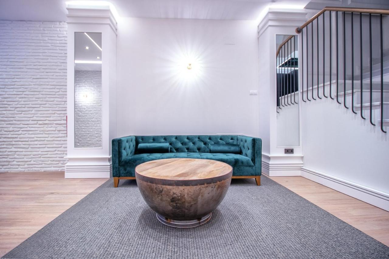 Livemalaga Centro Suites Ngoại thất bức ảnh